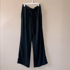 Wide leg elastic waist band black pants